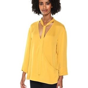 Theory NWT relaxed wrap v pollen-read!